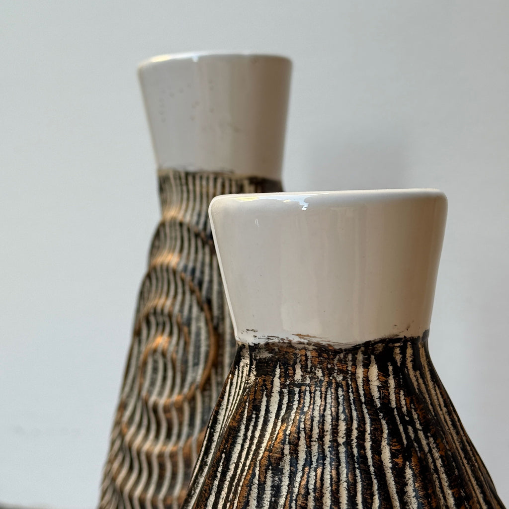 Tribal Ridge Vase (Set/Individual)